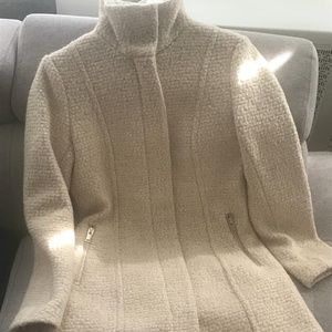 H&M CREME TWEED COAT